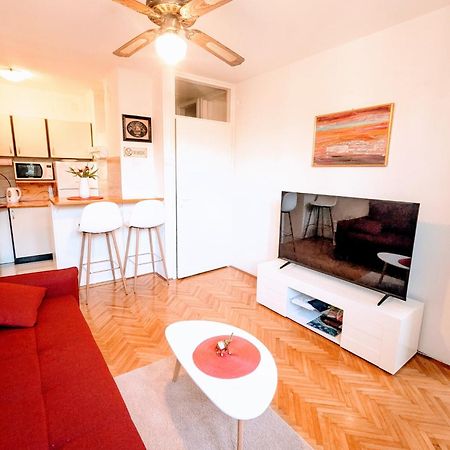 Demass Apartment - Cozy, Free Parking And Wifi Ντουμπρόβνικ Εξωτερικό φωτογραφία