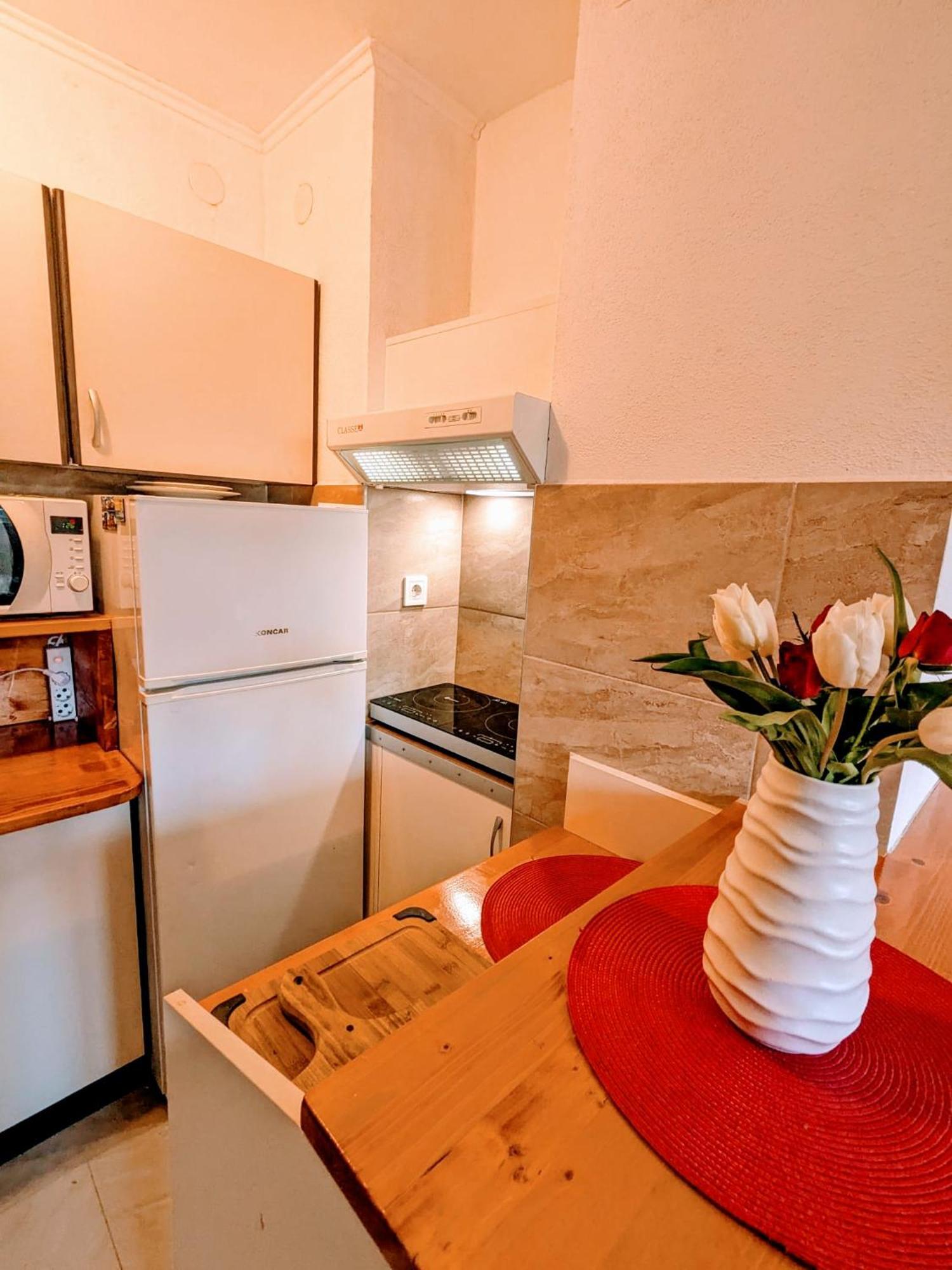 Demass Apartment - Cozy, Free Parking And Wifi Ντουμπρόβνικ Εξωτερικό φωτογραφία